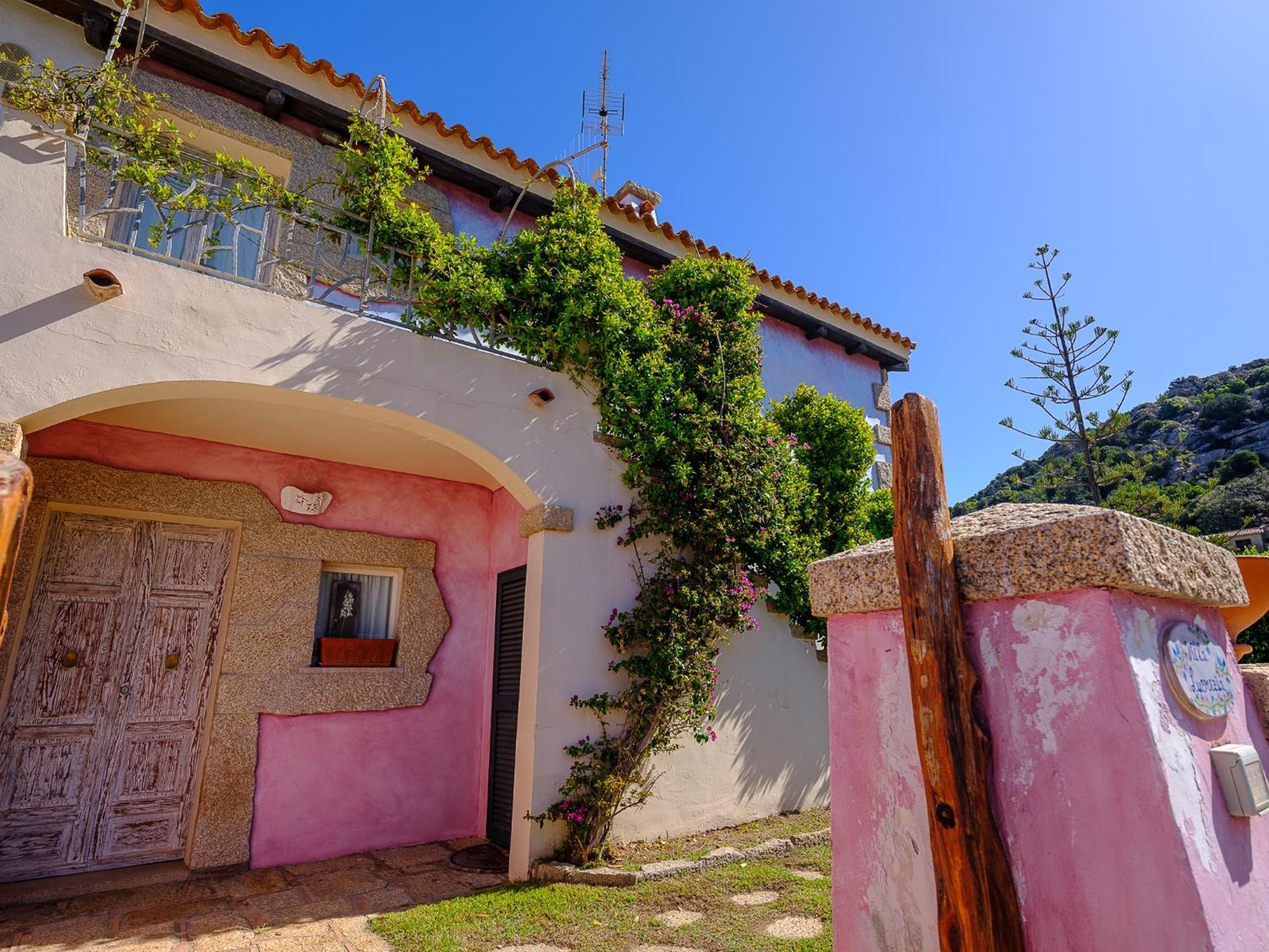 Sardinia Family Villas Villa Lucrezia Baja Sardinia Exterior photo